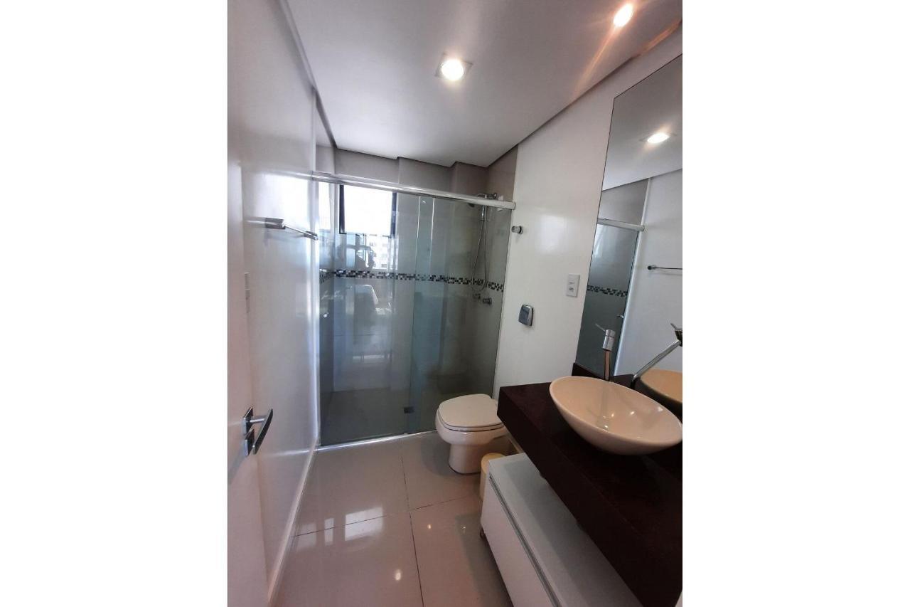 3 Suites Linda Vista Da Orla De Bc A 50M Da Praia - Somente Familiares Balneário Camboriú Exteriör bild