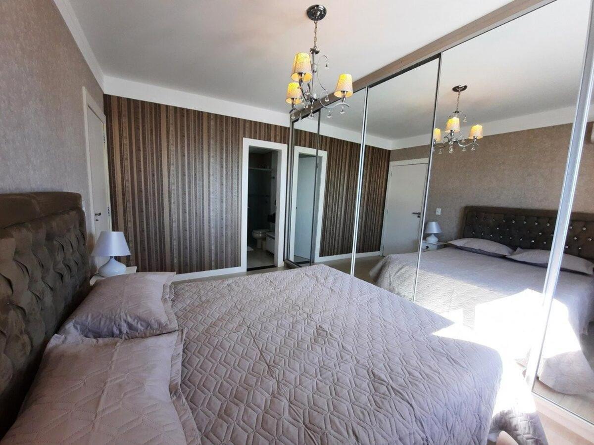3 Suites Linda Vista Da Orla De Bc A 50M Da Praia - Somente Familiares Balneário Camboriú Exteriör bild