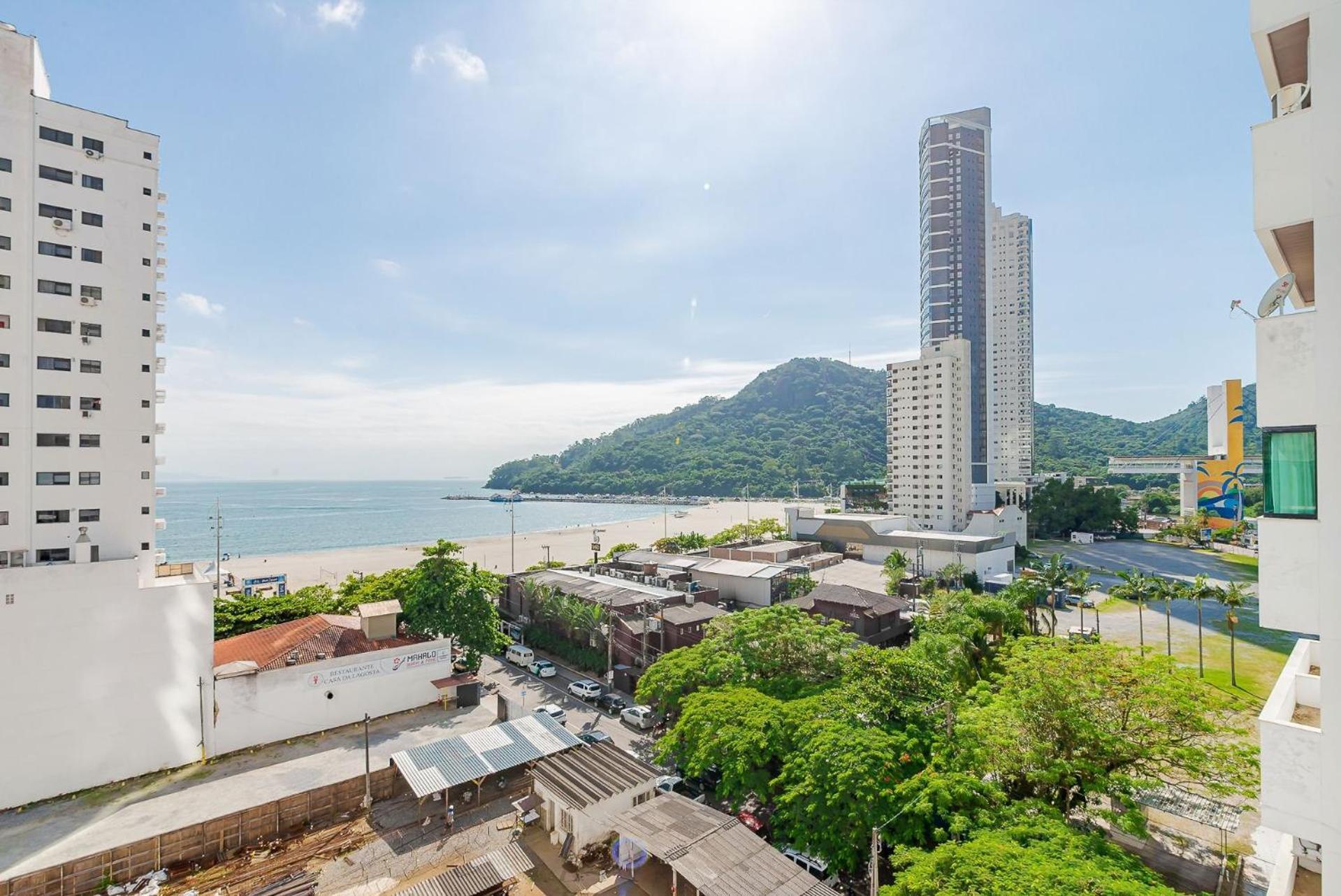 3 Suites Linda Vista Da Orla De Bc A 50M Da Praia - Somente Familiares Balneário Camboriú Exteriör bild